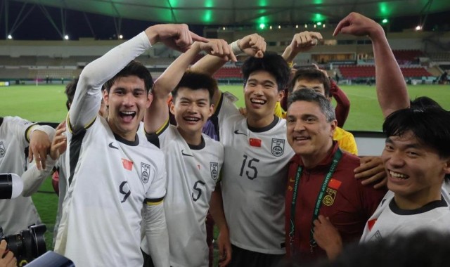 博鱼电竞-进军亚洲杯决赛，U23国足用“力量足球”展现自信｜新京报快评